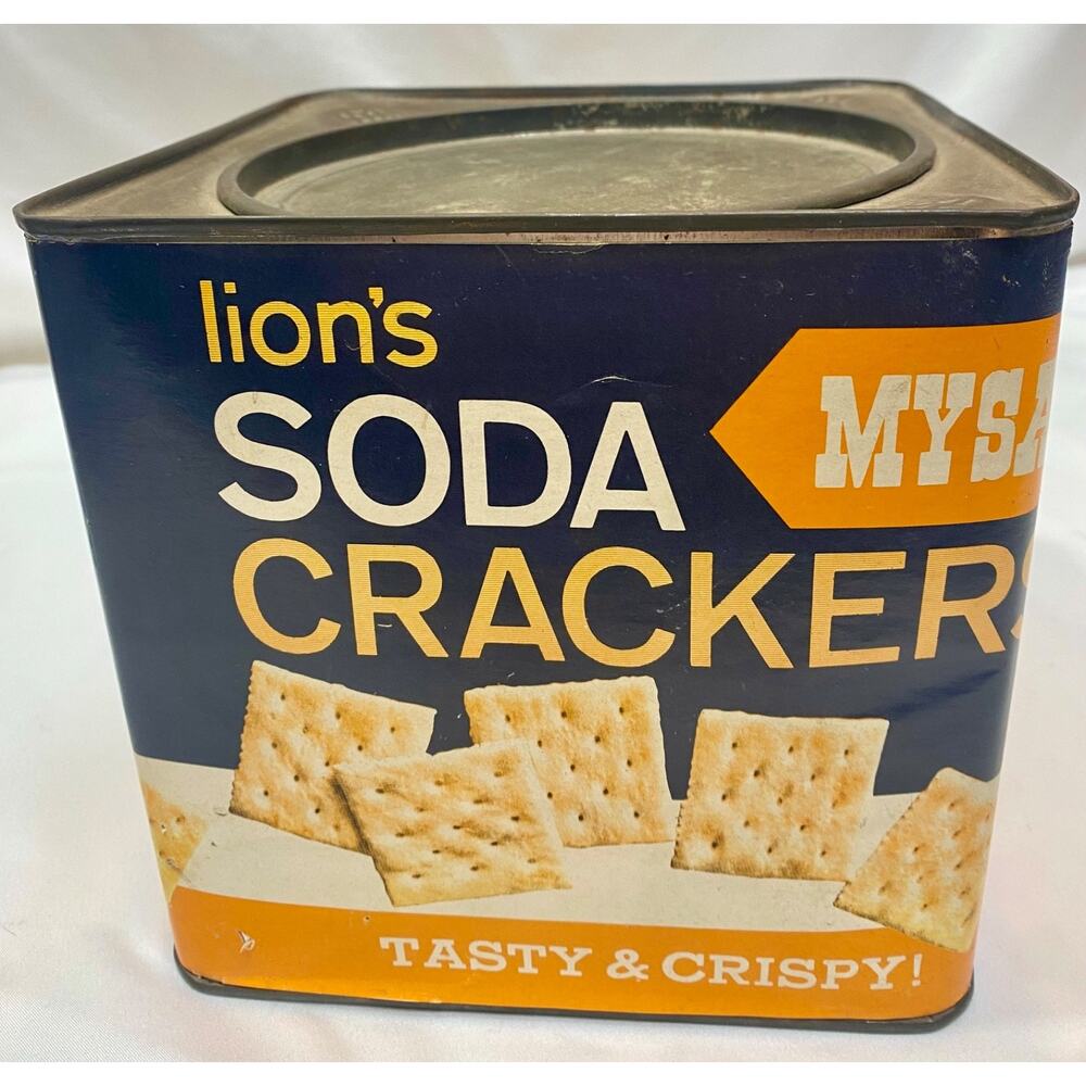 Vintage Lion's Soda Cracker Tin